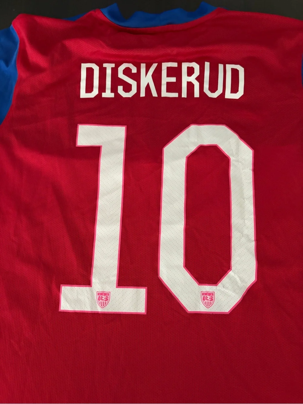 Nike authentic looking